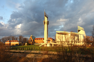 Sanktuarium i klasztor Milosierdzia Bozego w Krakowie