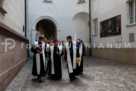 38 Pielgrzymka Archidiecezji Gnieźnieńskiej - wejście Karol Porwich Karol Porwich/ foto.Paulinianum